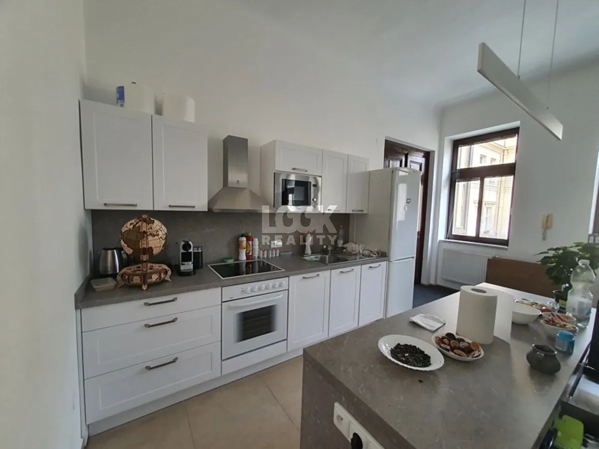 Pronájem bytu 2+kk 65 m²